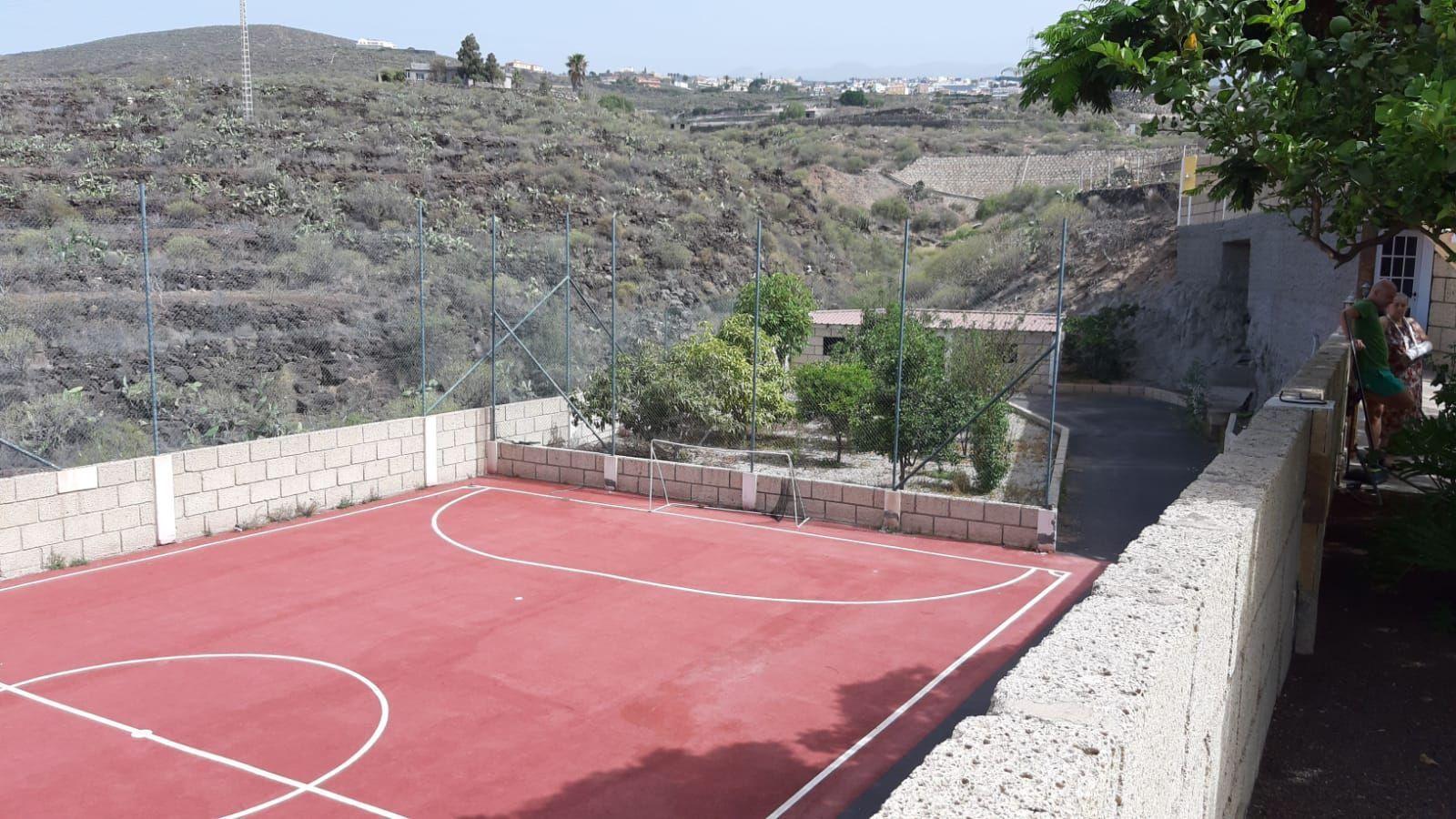 Villa for Sale in San Miguel de Abona
