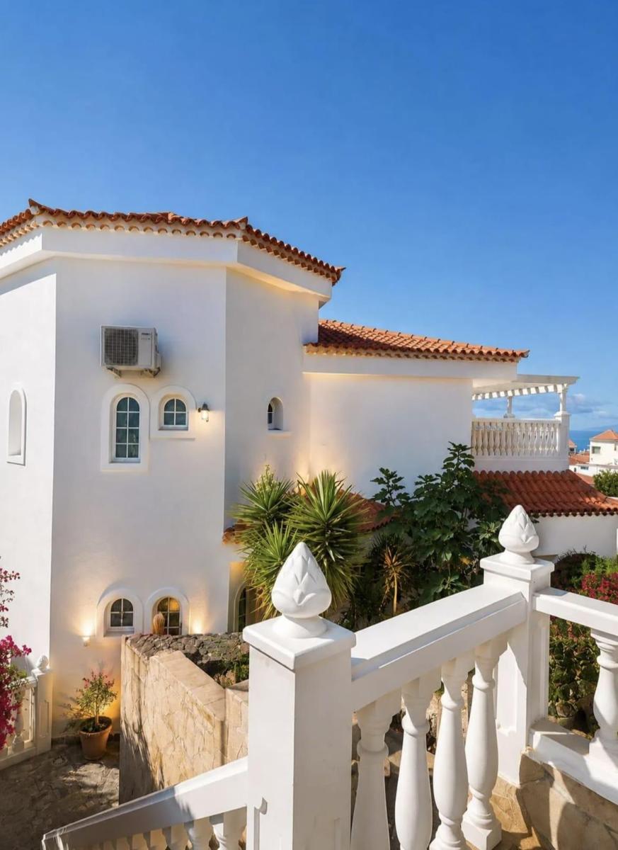 Villa for Sale in Adeje