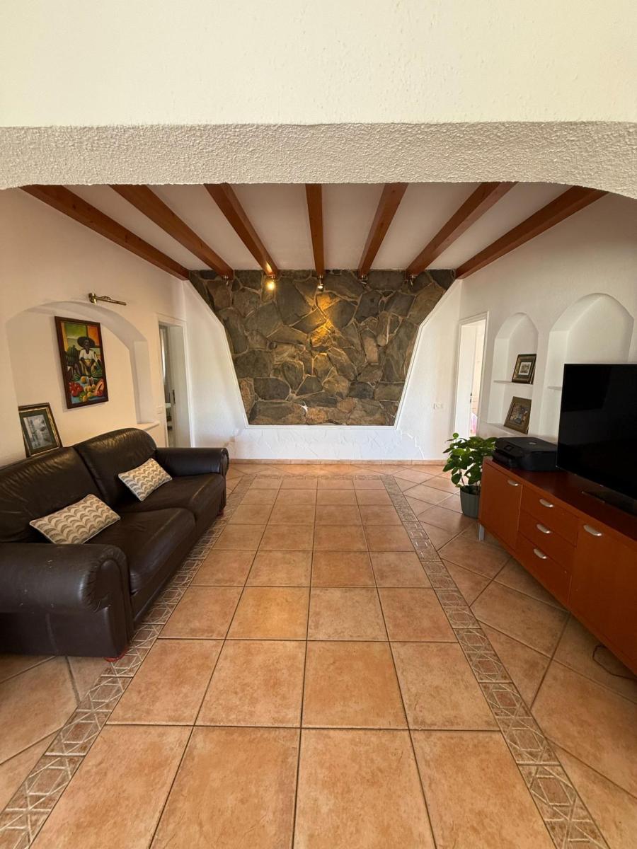 Villa for Sale in Guía de Isora