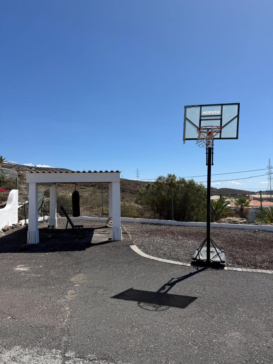 Villa for Sale in Guía de Isora