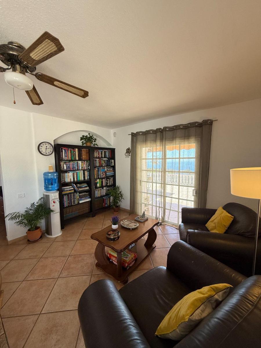 Villa for Sale in Guía de Isora