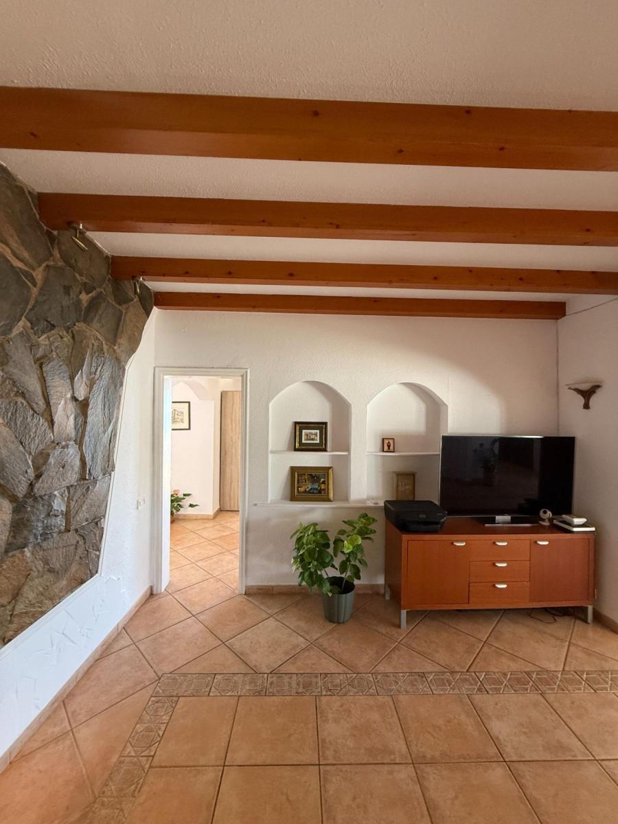 Villa for Sale in Guía de Isora