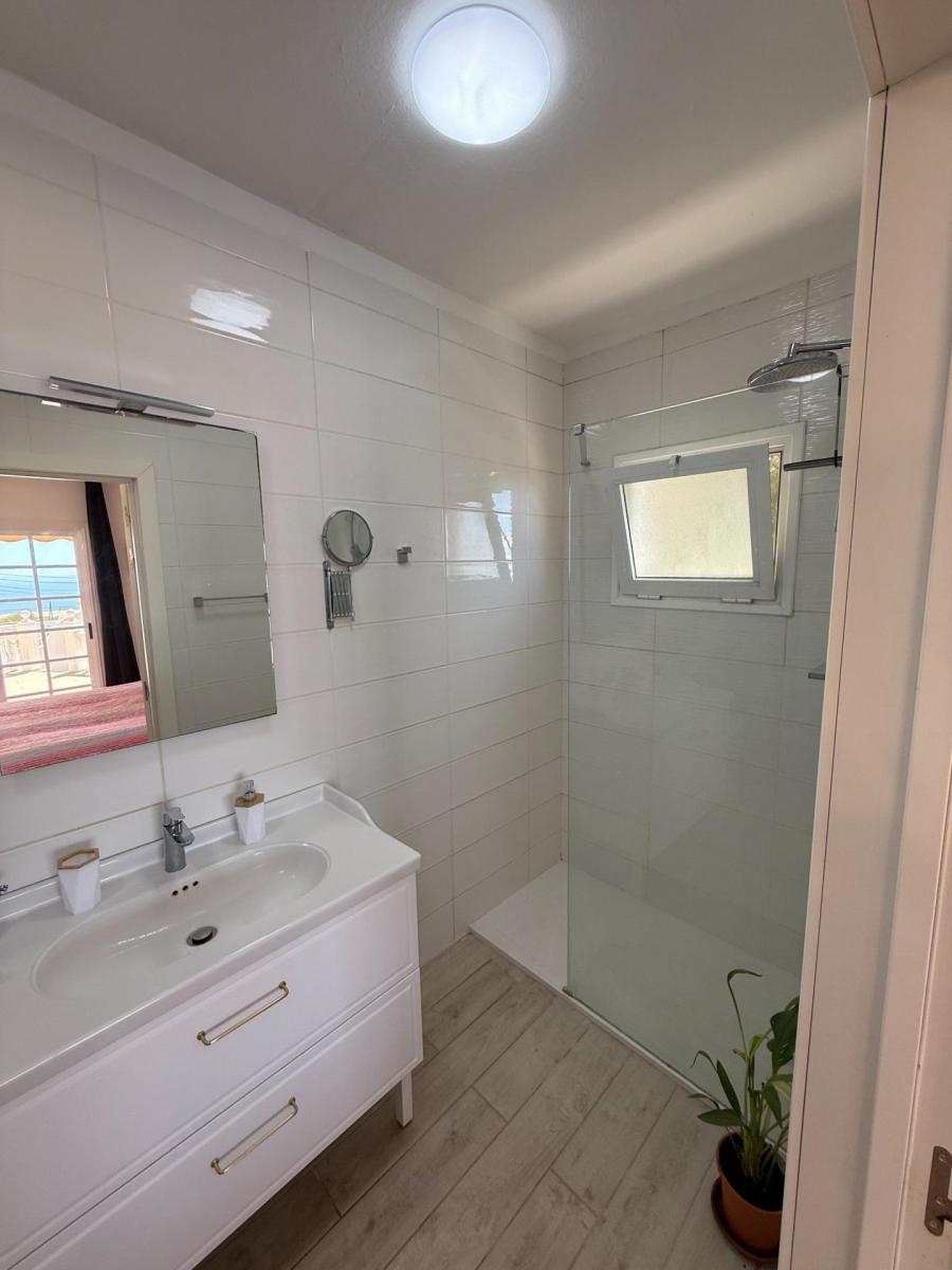Villa for Sale in Guía de Isora
