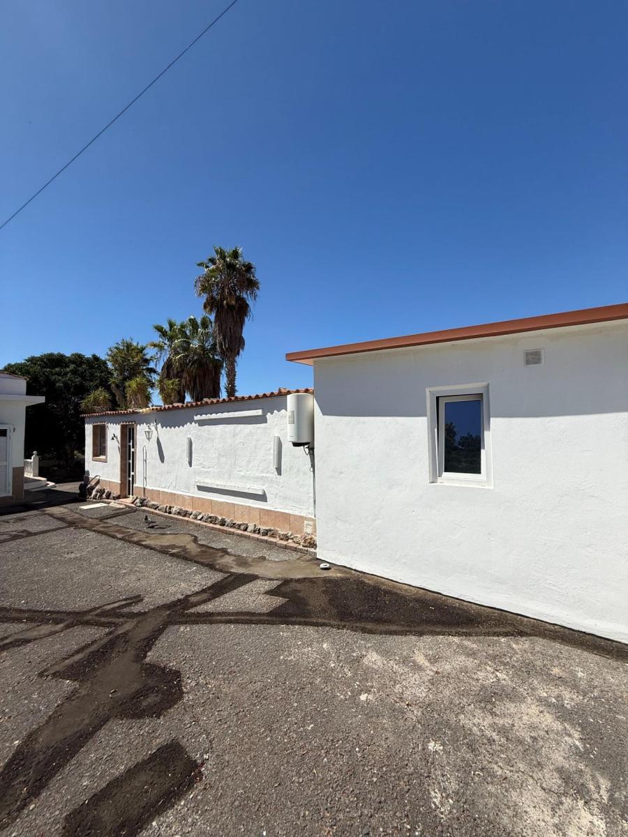 Villa for Sale in Guía de Isora