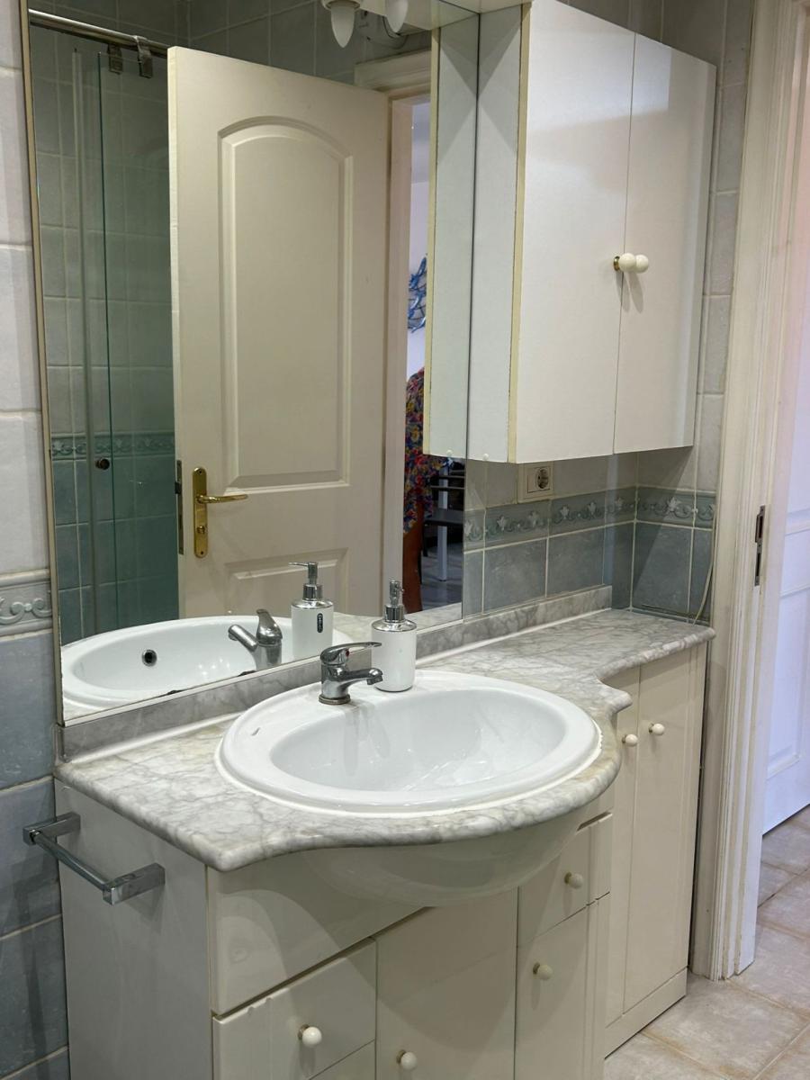 Flat for Sale in Arona