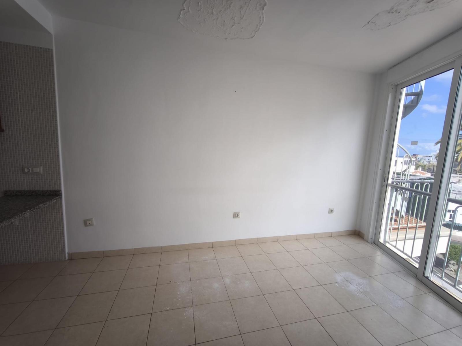 Flat for Sale in Santiago del Teide