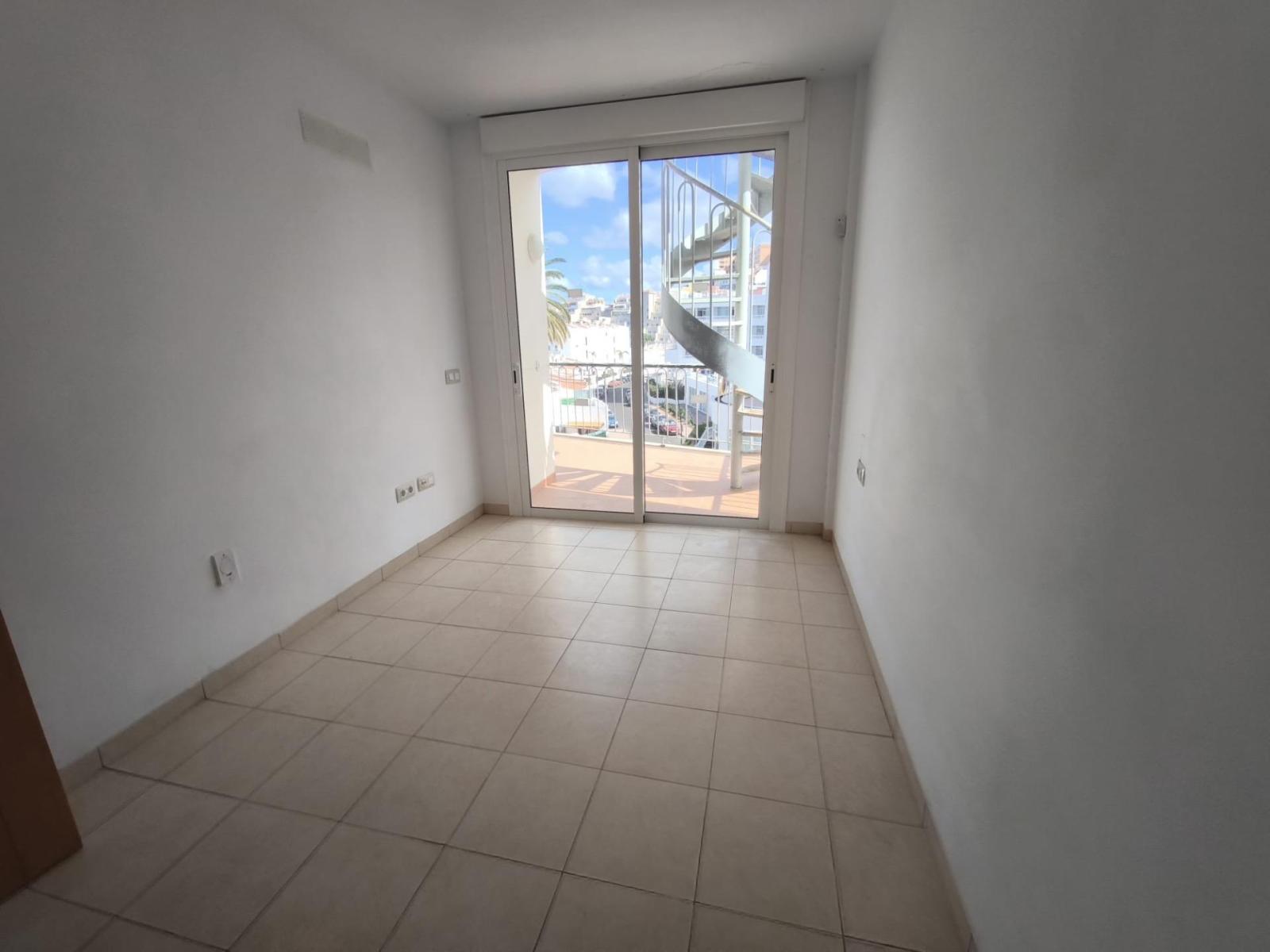 Flat for Sale in Santiago del Teide