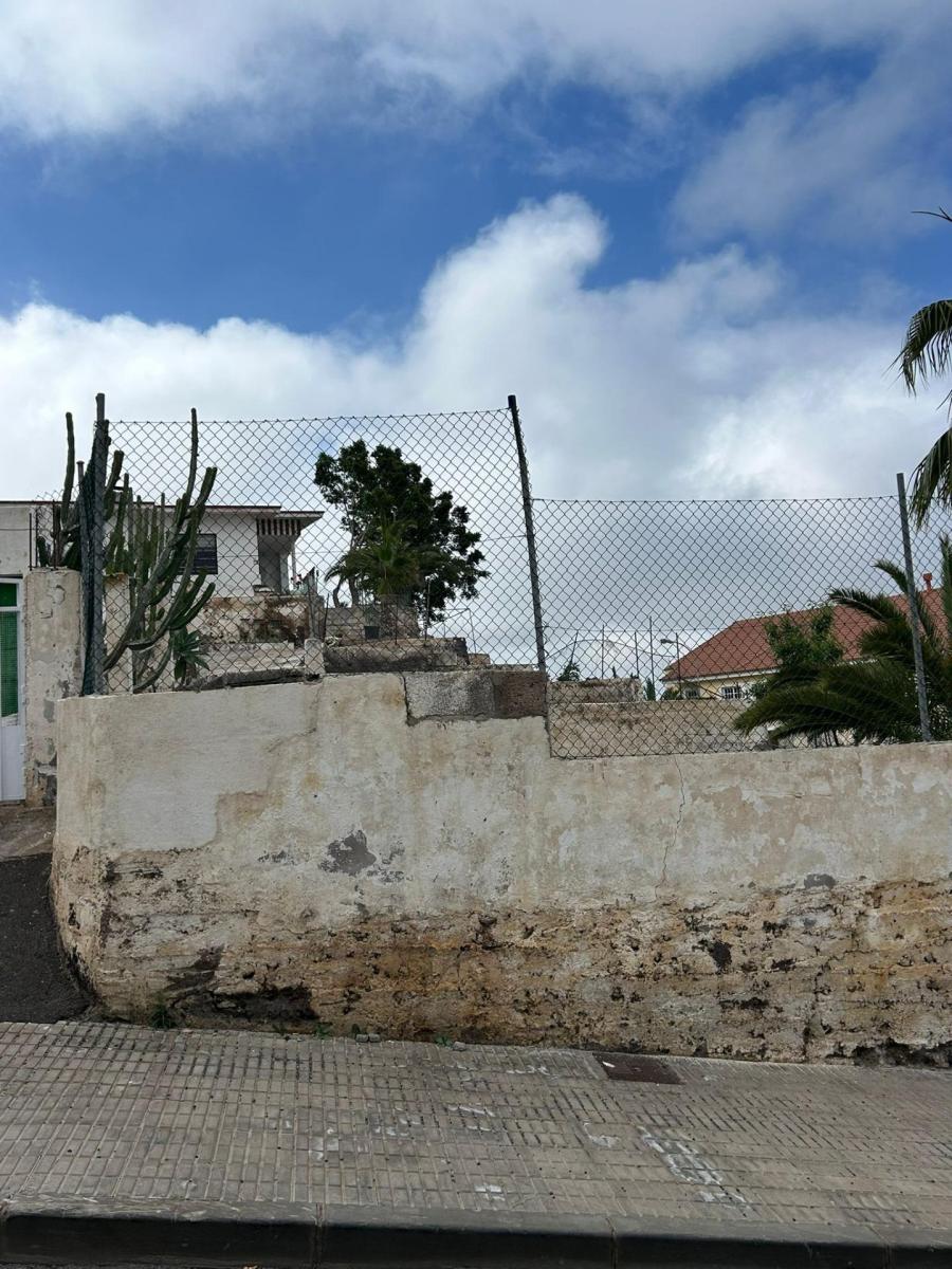 Chalet for Sale in Guía de Isora
