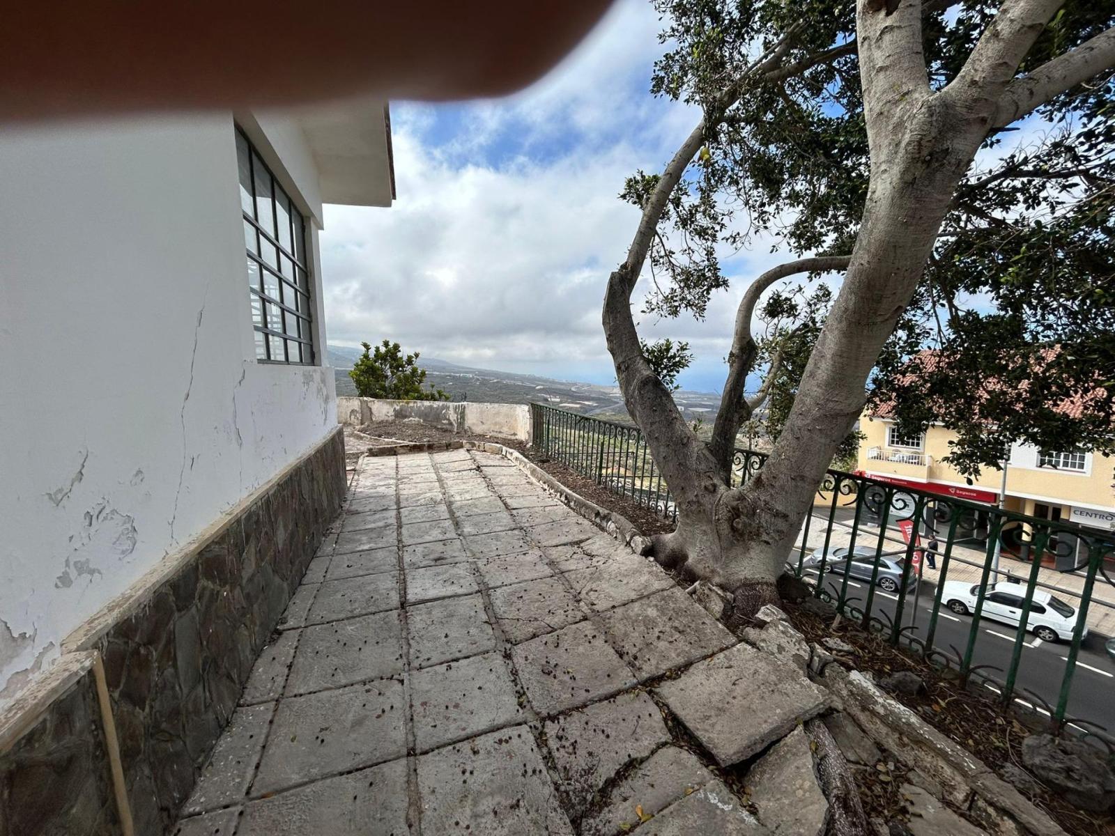 Chalet for Sale in Guía de Isora