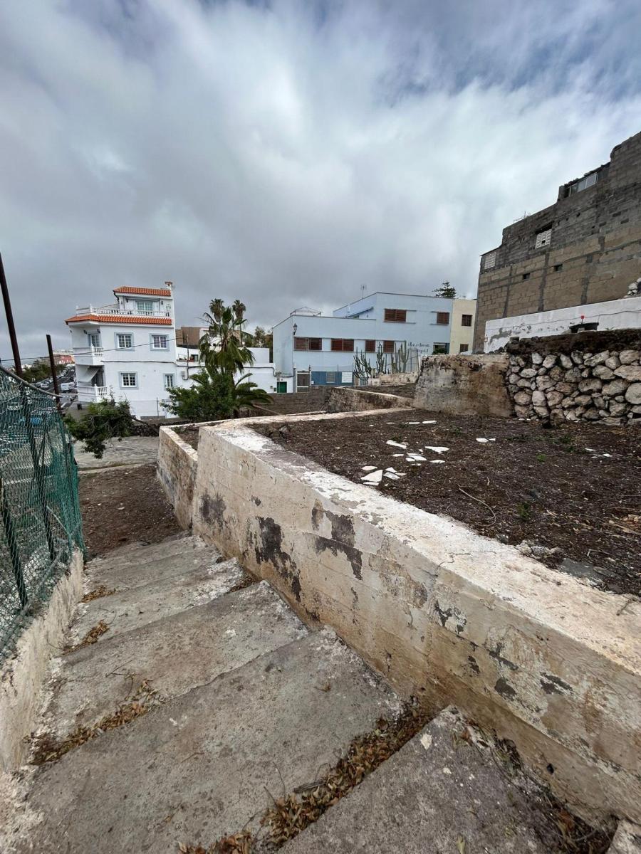 Chalet for Sale in Guía de Isora