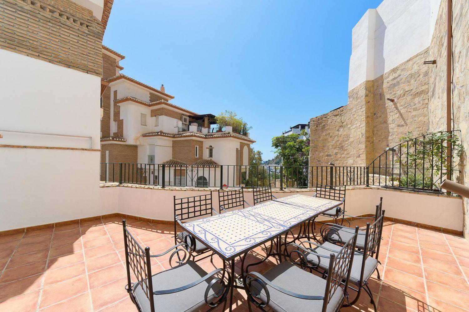 Flat for Sale in Almuñécar