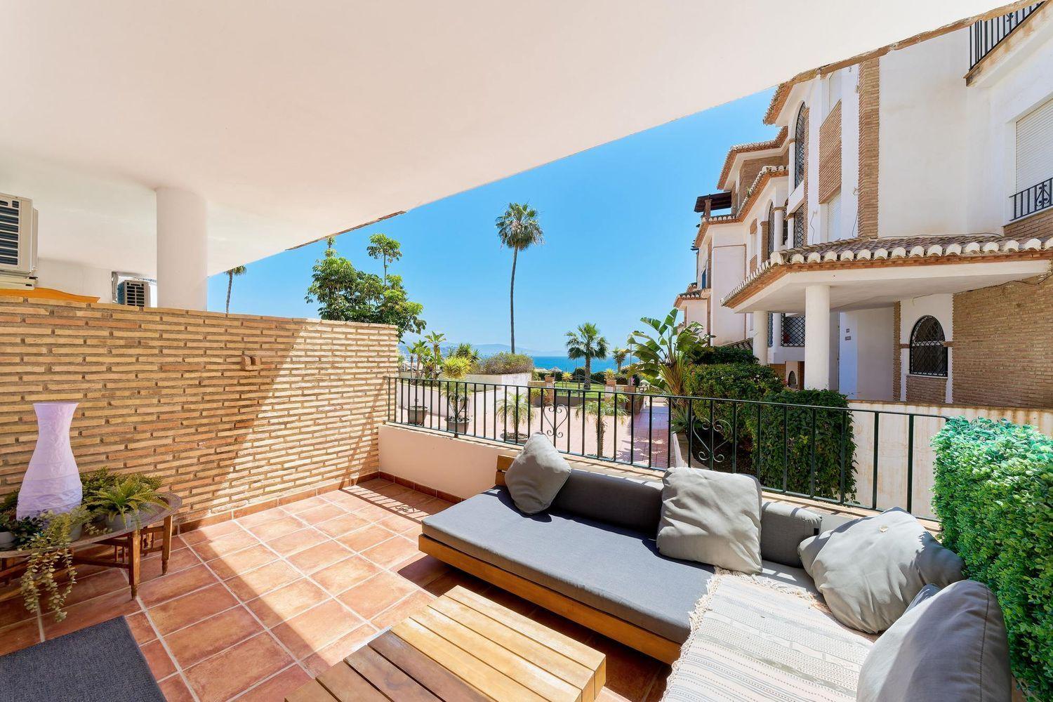 Flat for Sale in Almuñécar