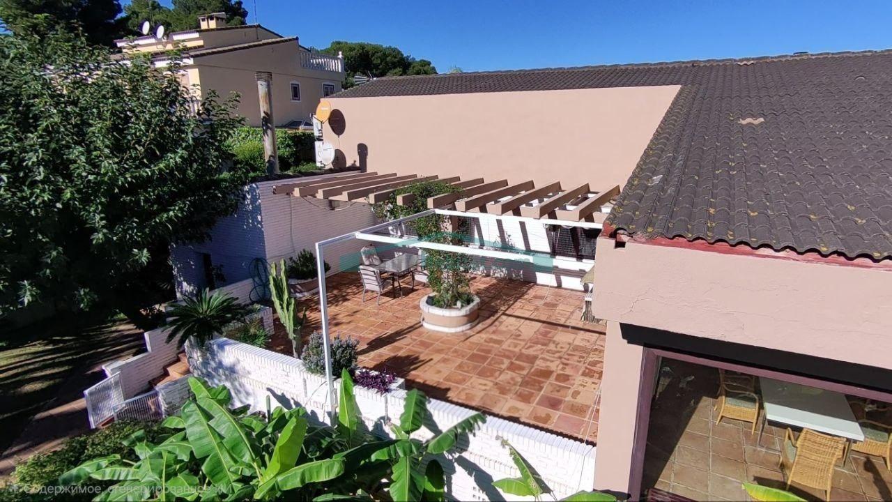 Chalet for Sale in Torrent
