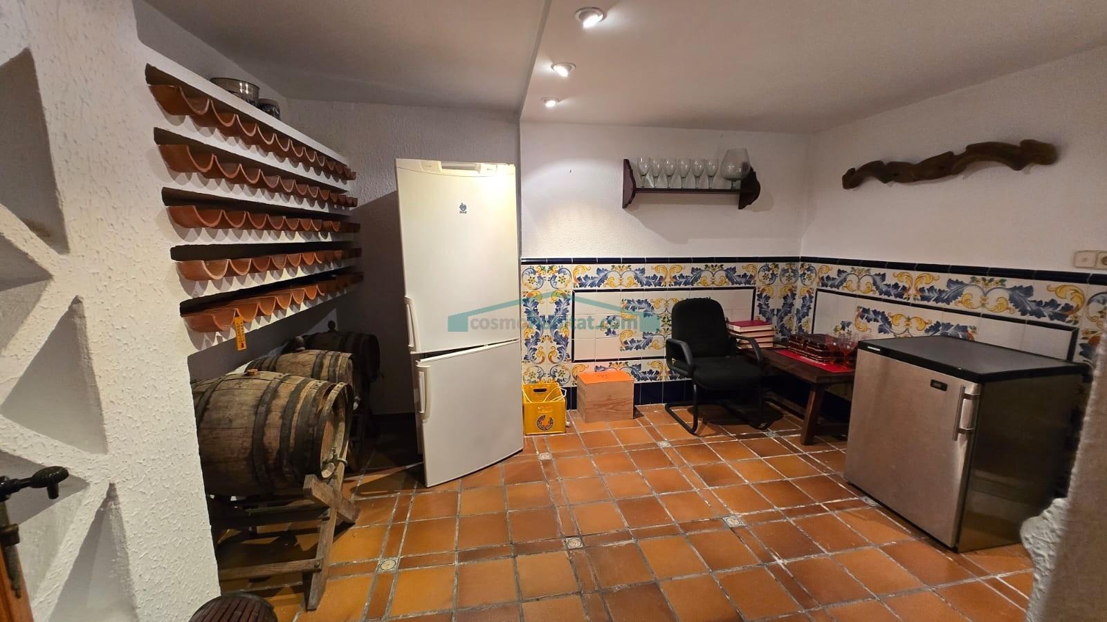 Chalet for Sale in Torrent