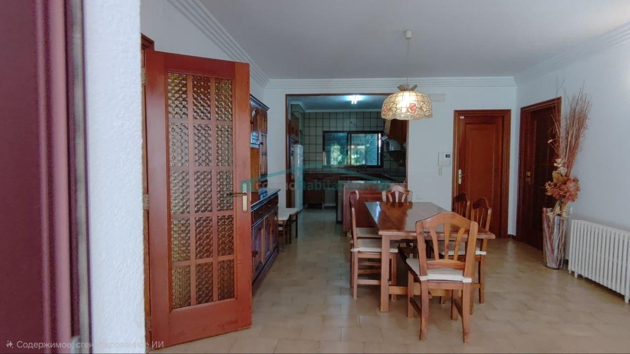 Chalet for Sale in Torrent