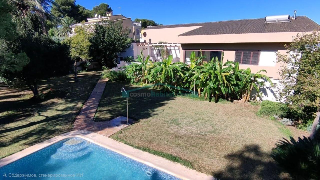 Chalet for Sale in Torrent