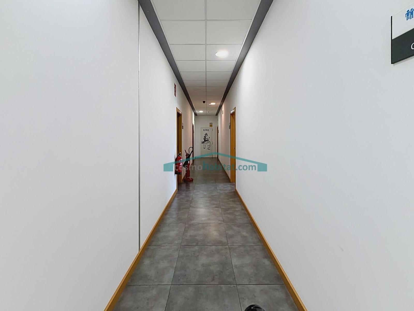 Industrial Unit for Rent in Paterna