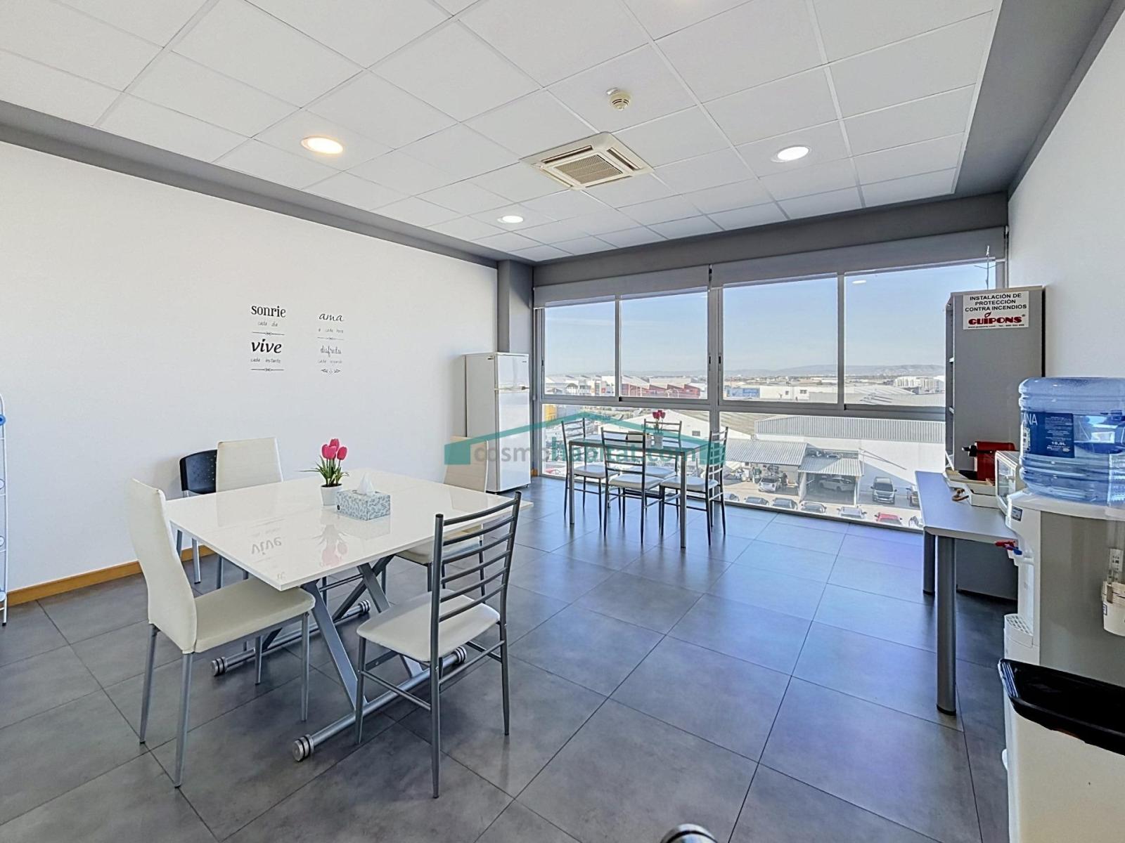 Industrial Unit for Rent in Paterna