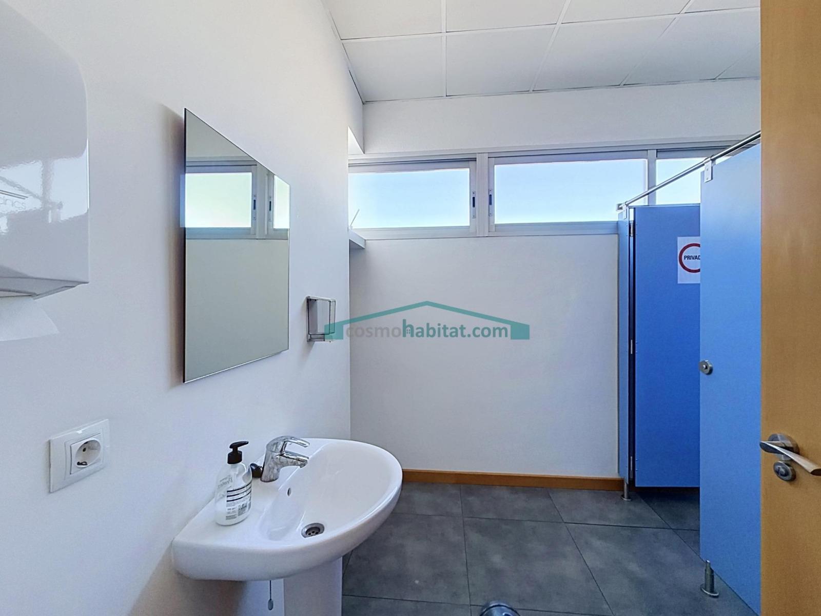 Industrial Unit for Rent in Paterna