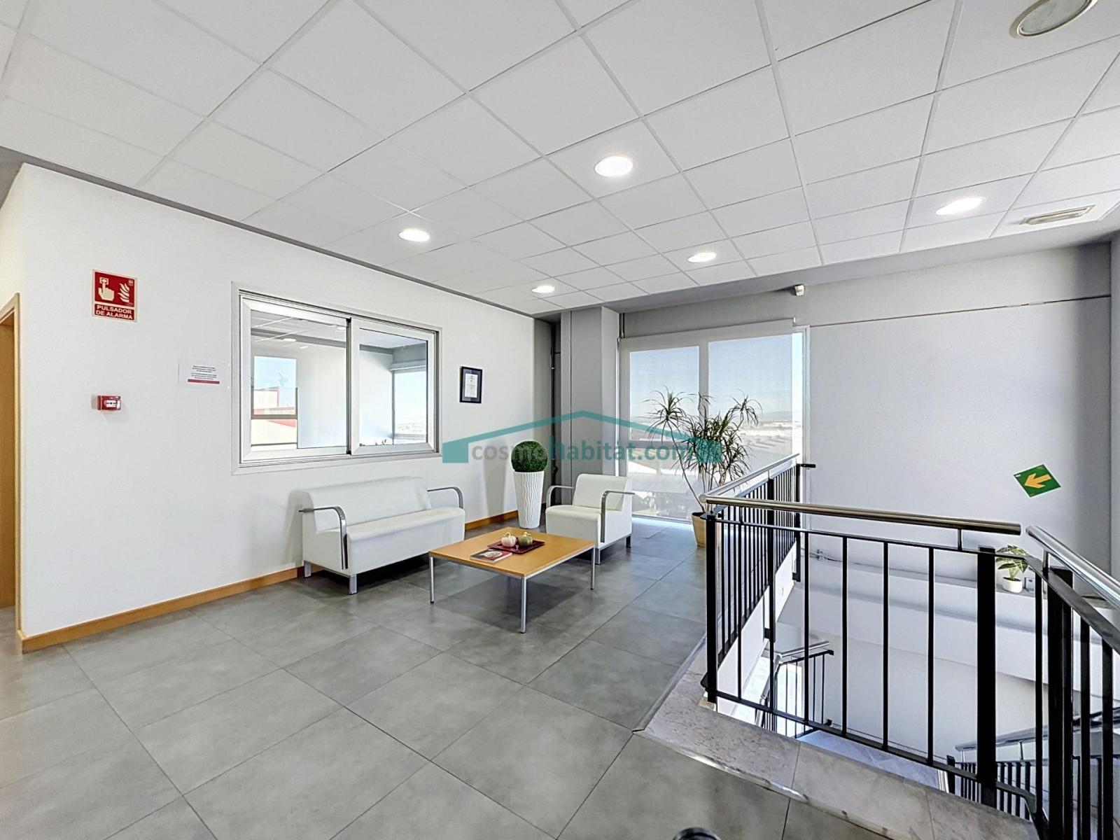Industrial Unit for Rent in Paterna