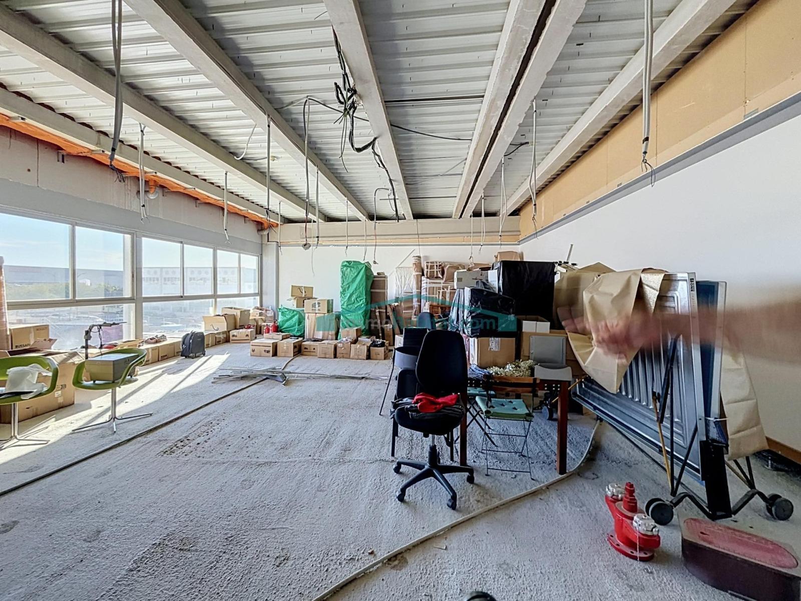 Industrial Unit for Rent in Paterna