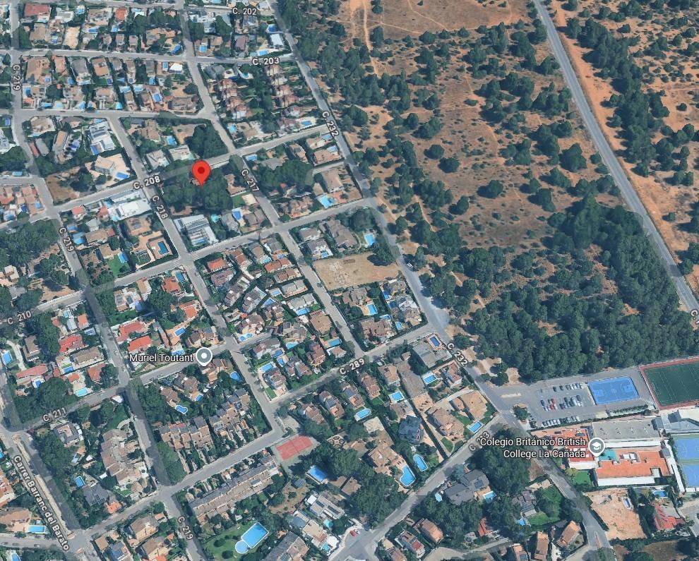 Plot for Sale in Paterna