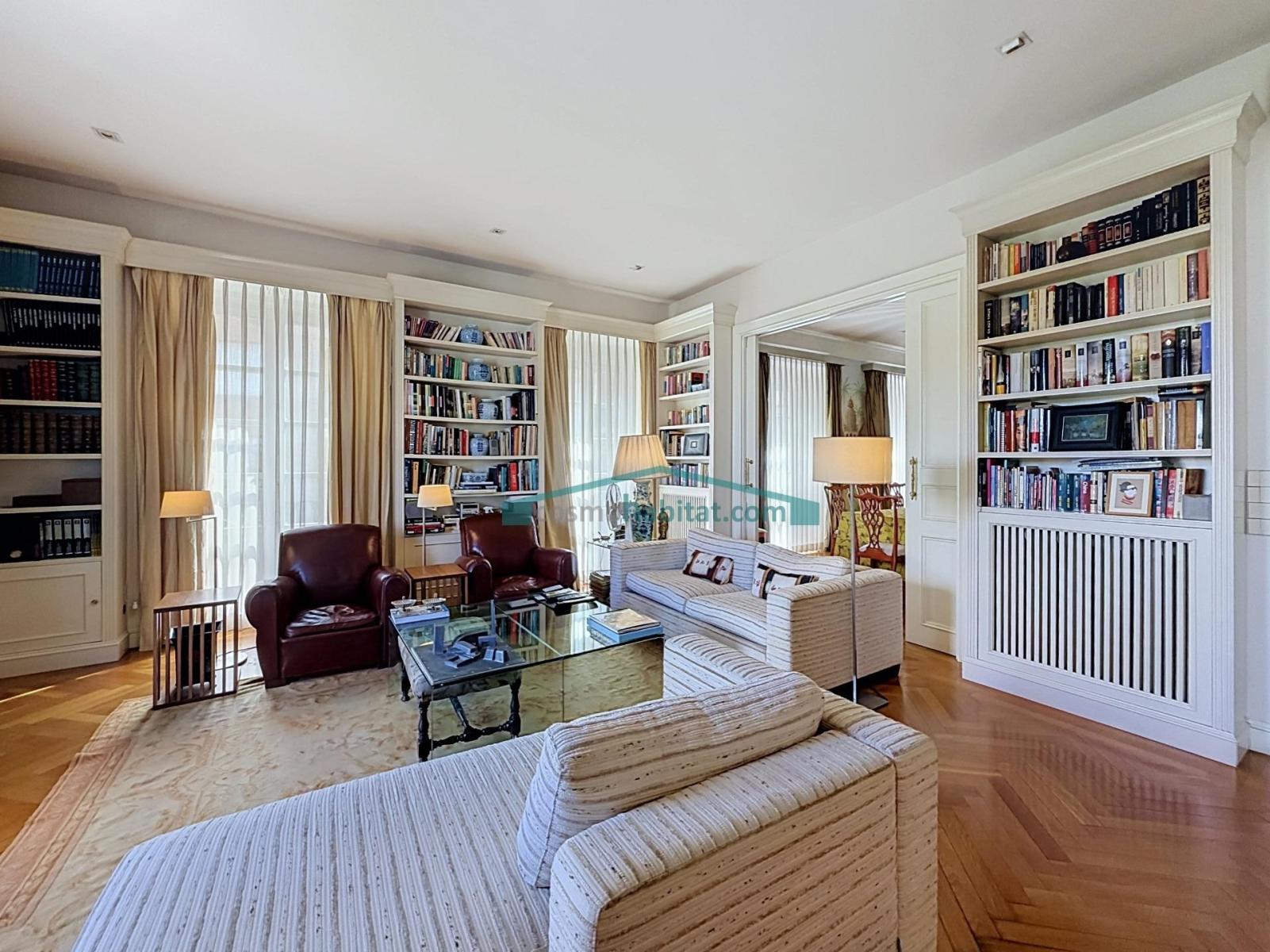 Flat for Sale in Valencia