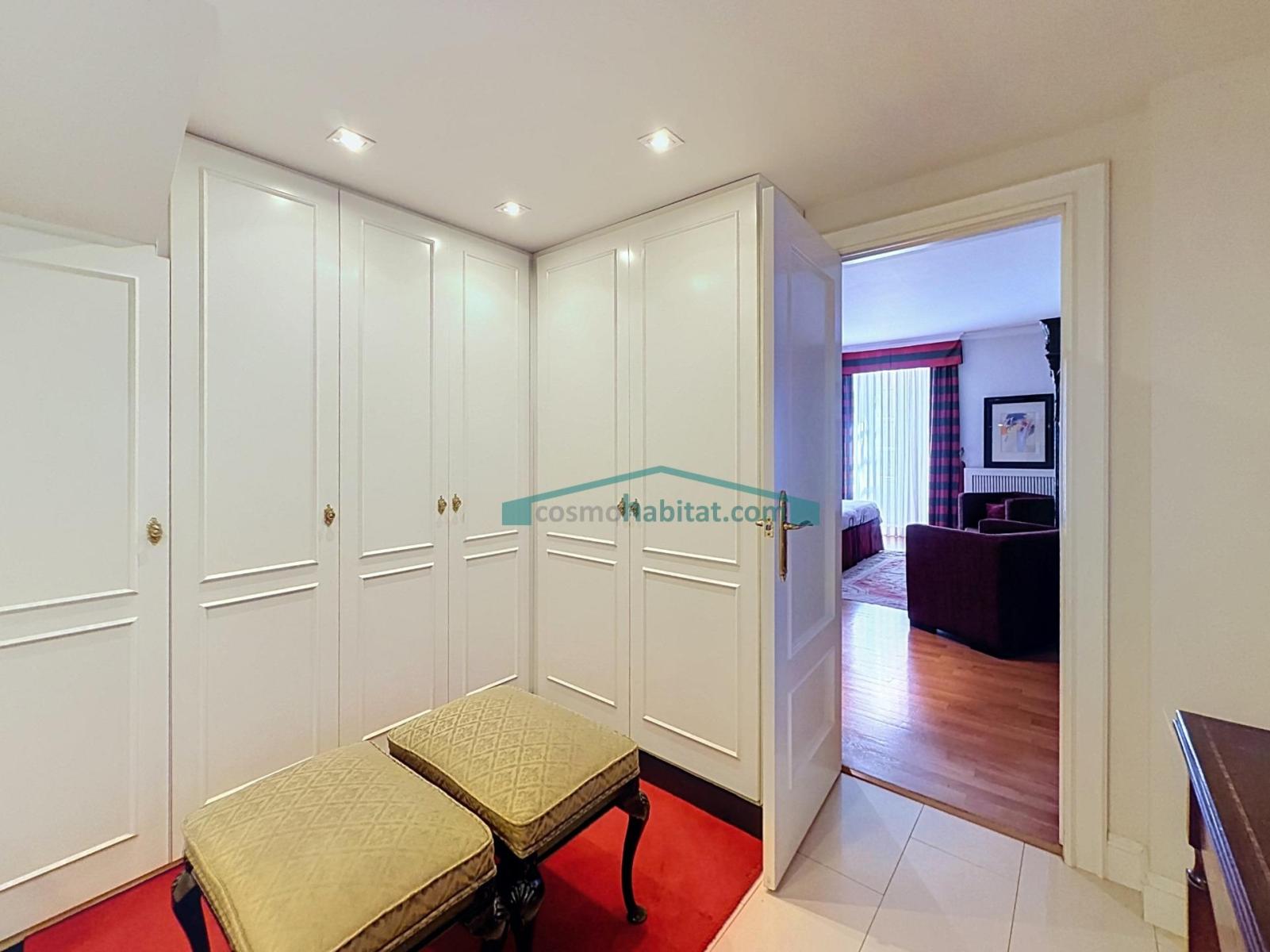 Flat for Sale in Valencia