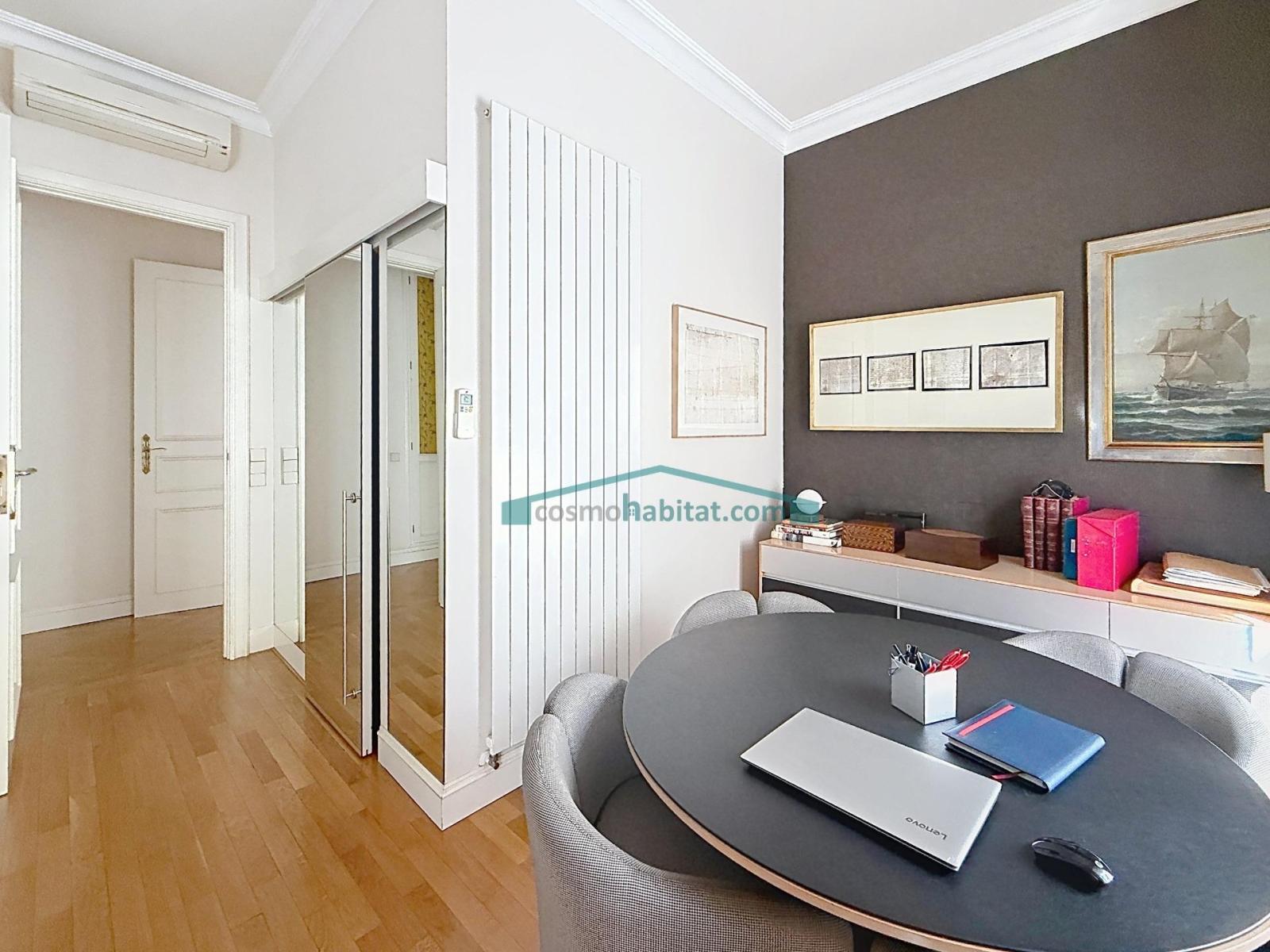 Flat for Sale in Valencia