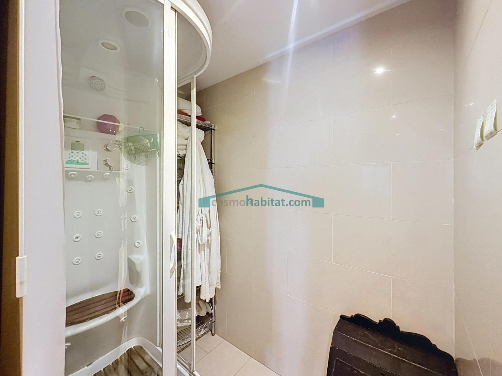 Flat for Sale in Valencia