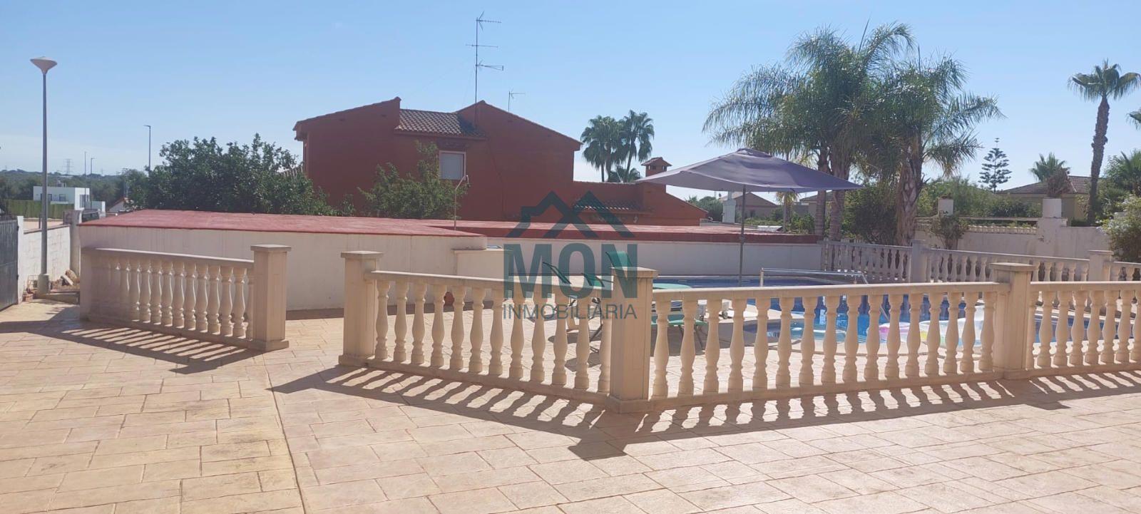 Chalet for Sale in San Antonio de Benagéber