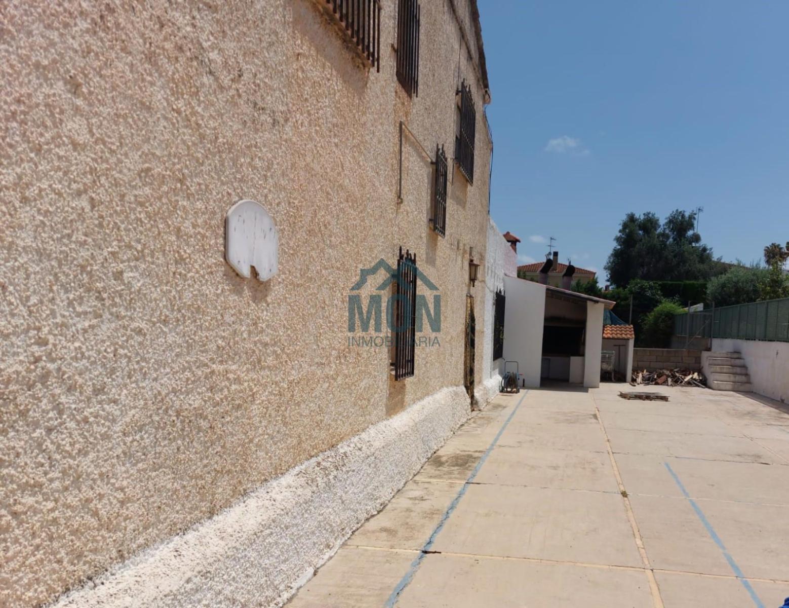 Chalet for Sale in San Antonio de Benagéber