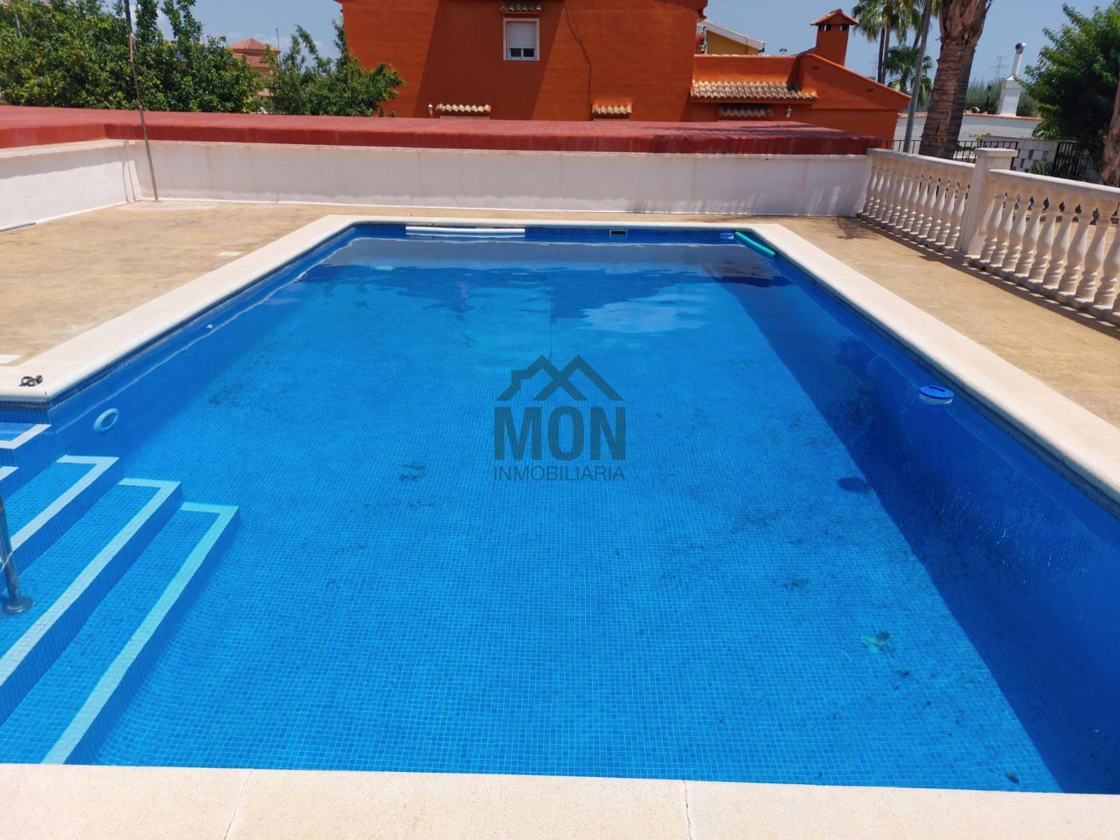 Chalet for Sale in San Antonio de Benagéber