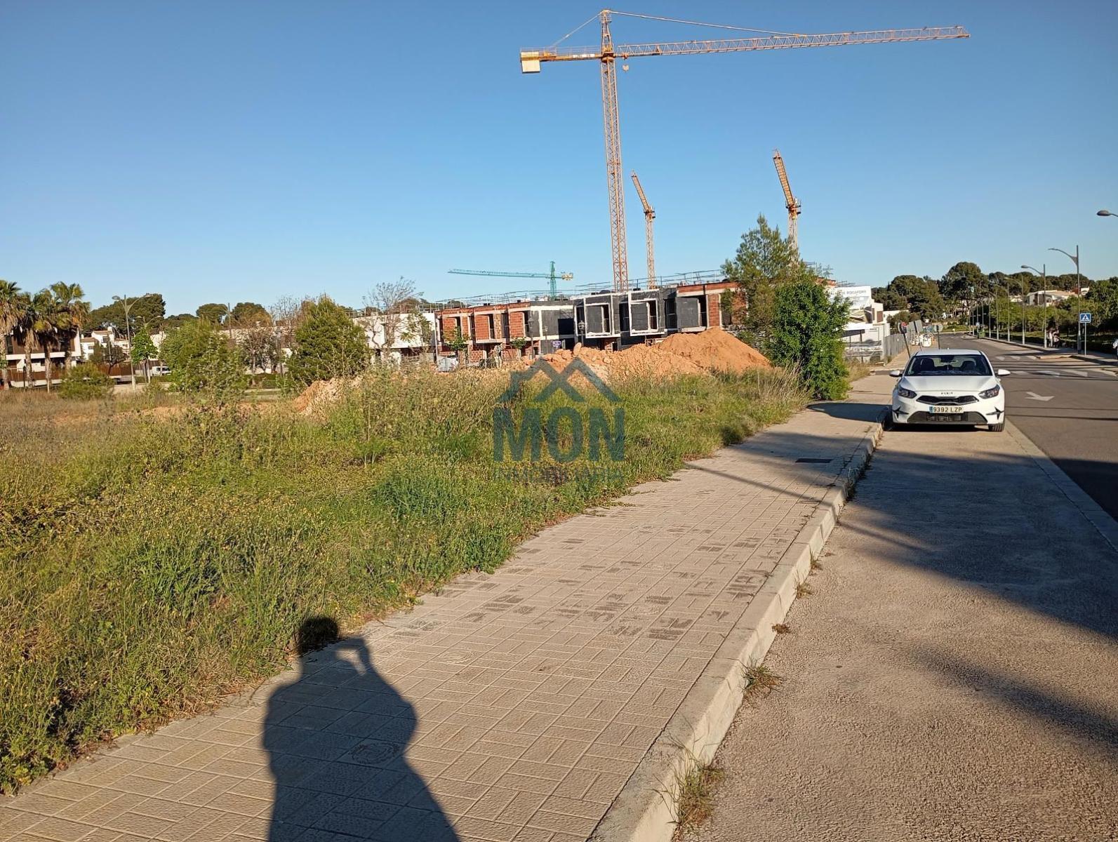 Building Site for Sale in Rocafort