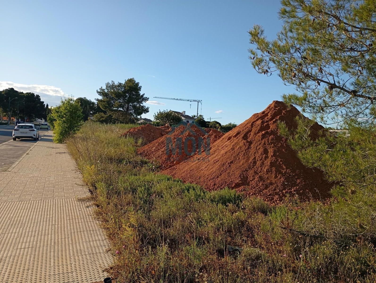 Building Site for Sale in Rocafort