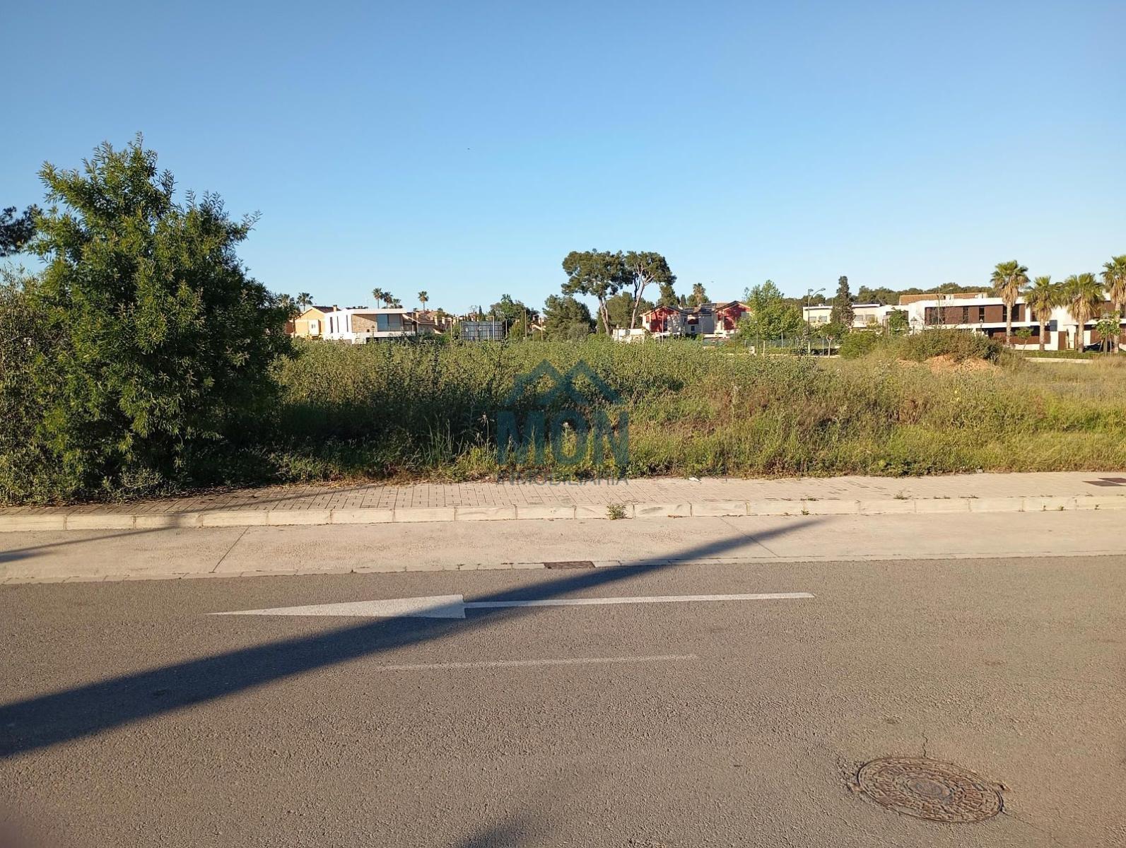 Building Site for Sale in Rocafort