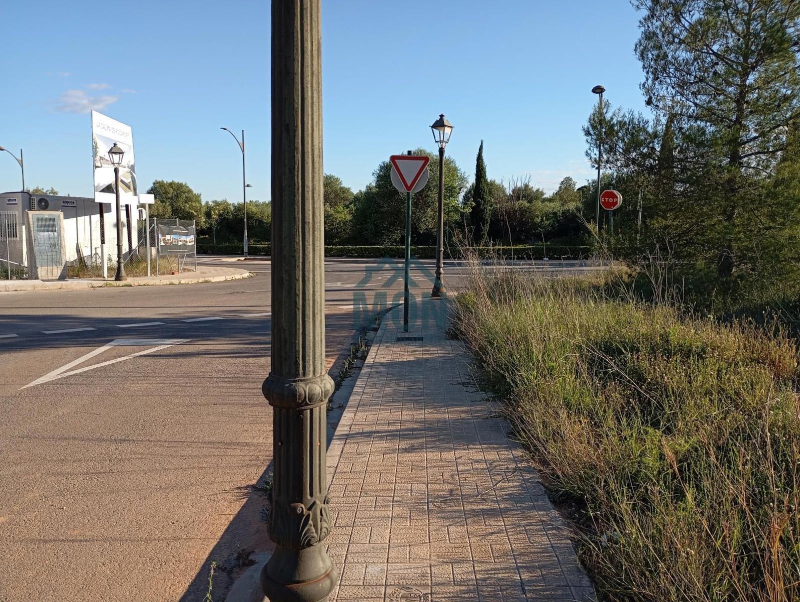 Building Site for Sale in Rocafort