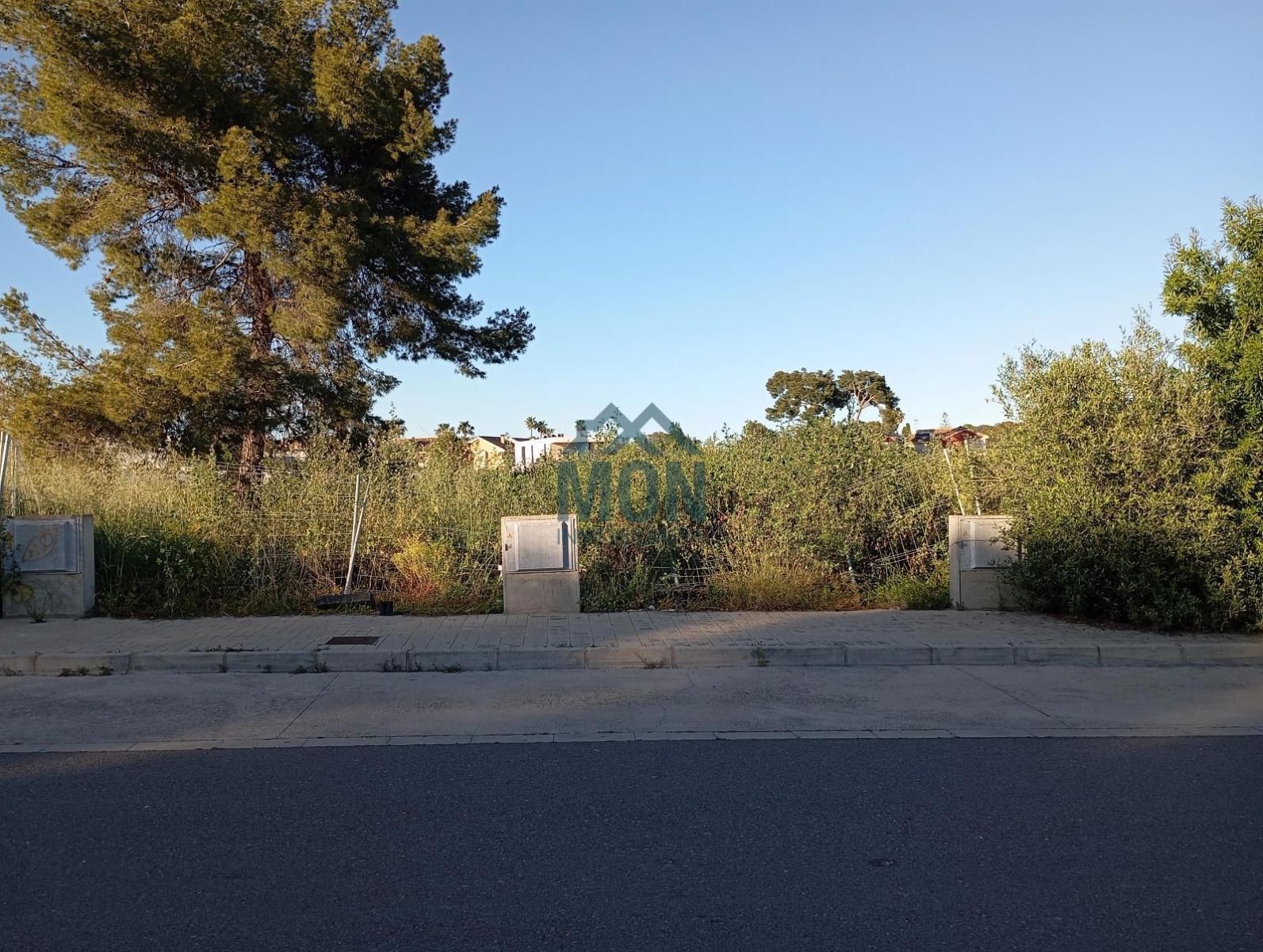 Building Site for Sale in Rocafort