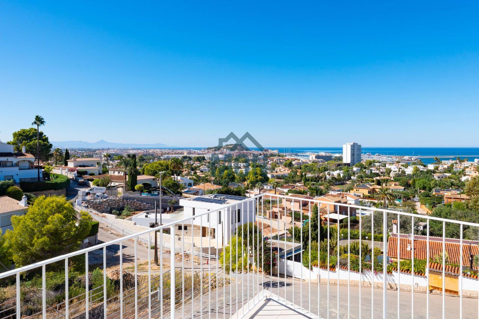Adosado en Venta en Dénia