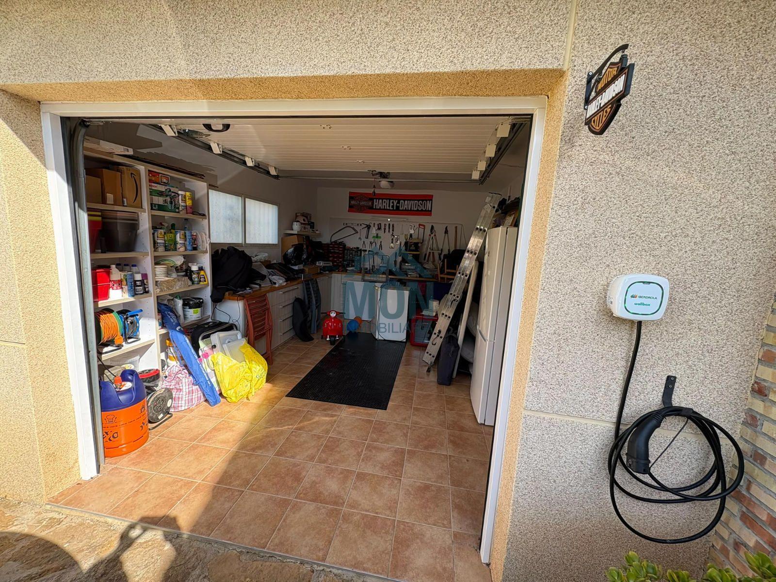 Chalet en Venta en Chiva