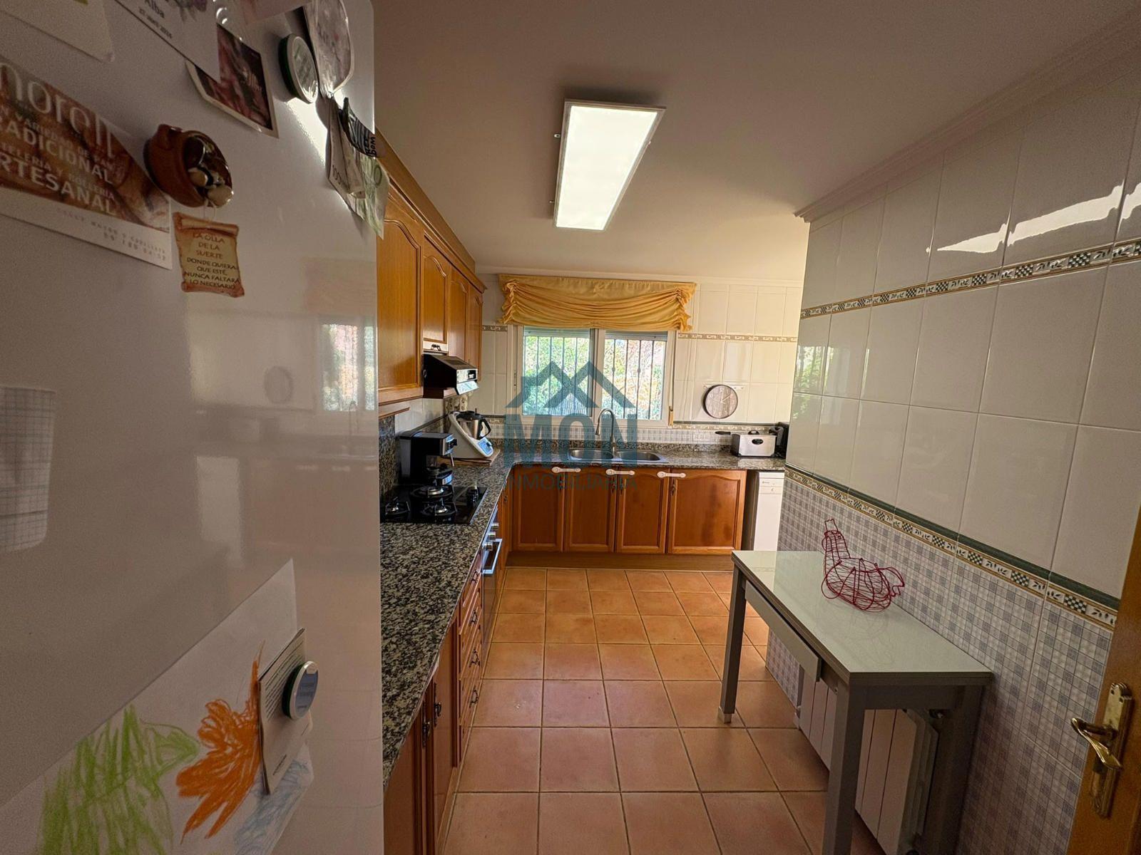 Chalet en Venta en Chiva
