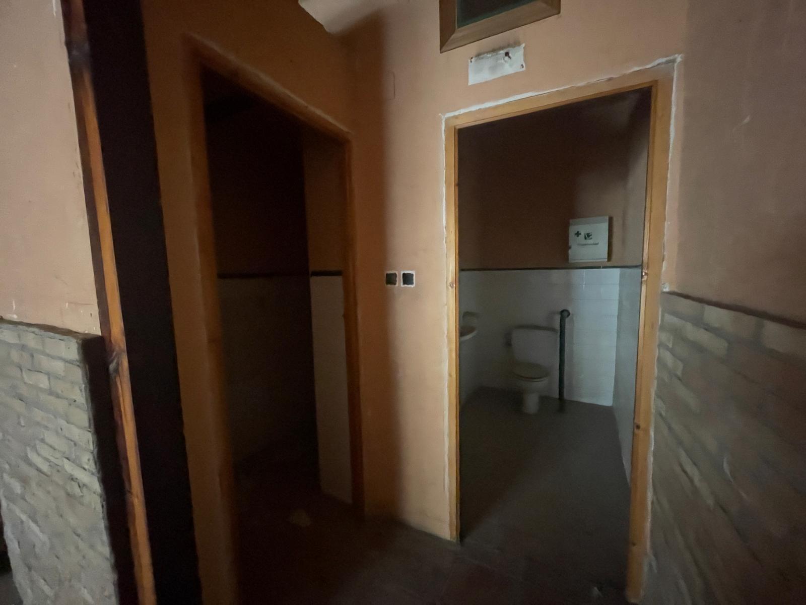 Premise for Sale in Granada