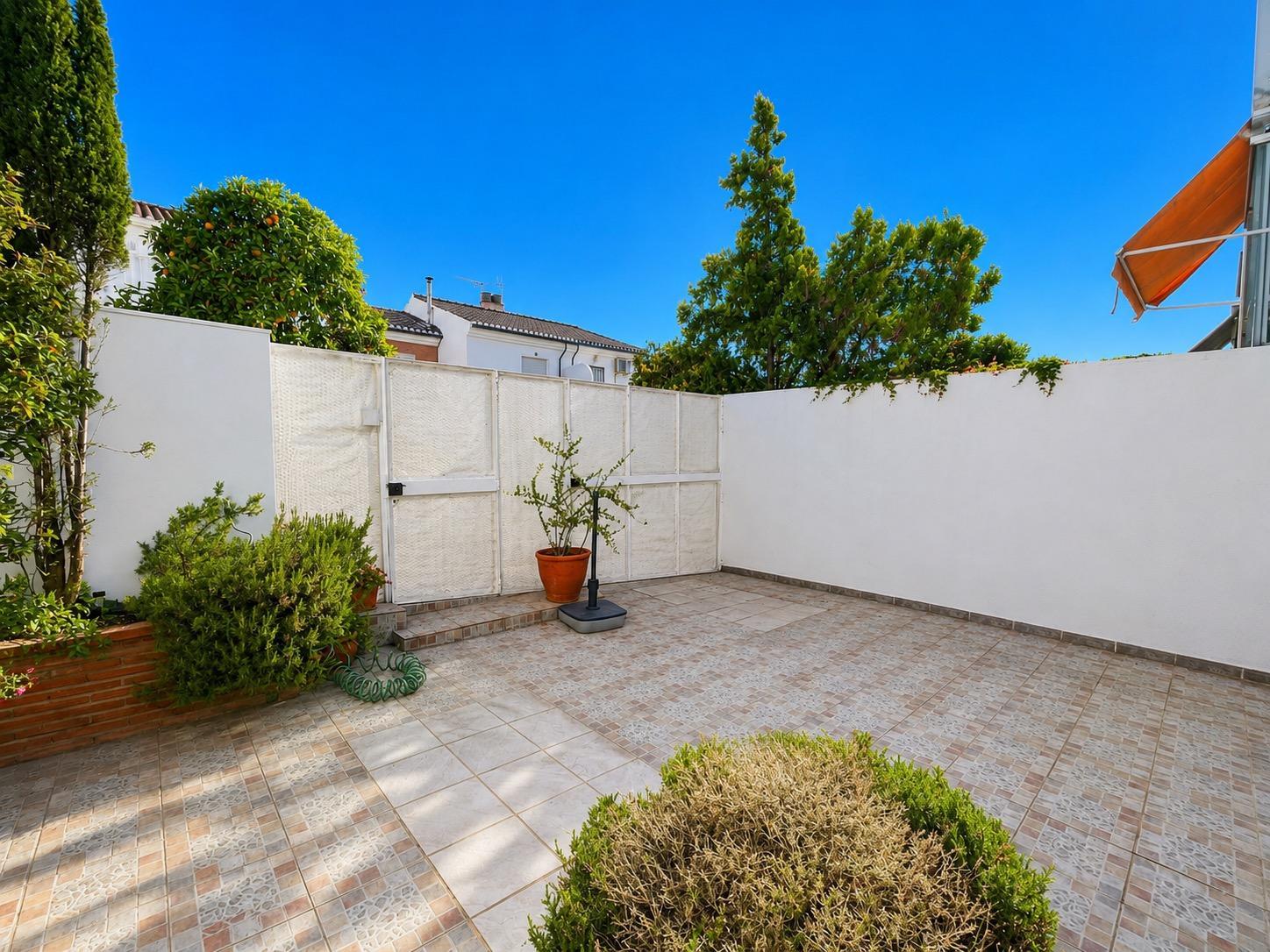 House for Sale in Granada