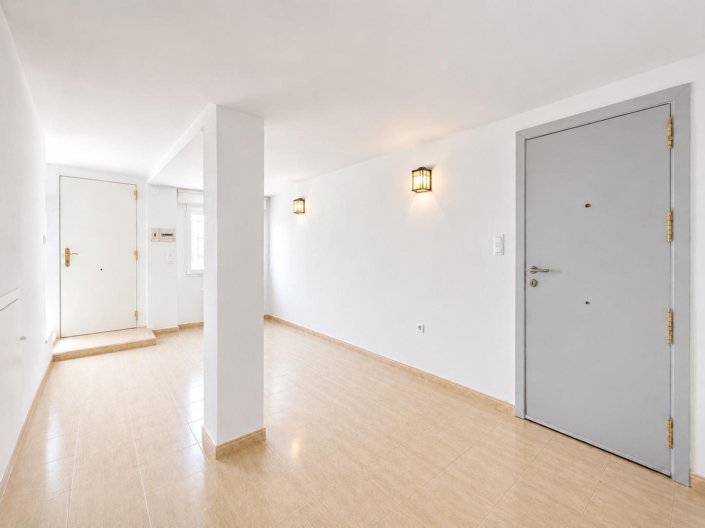 House for Sale in Granada