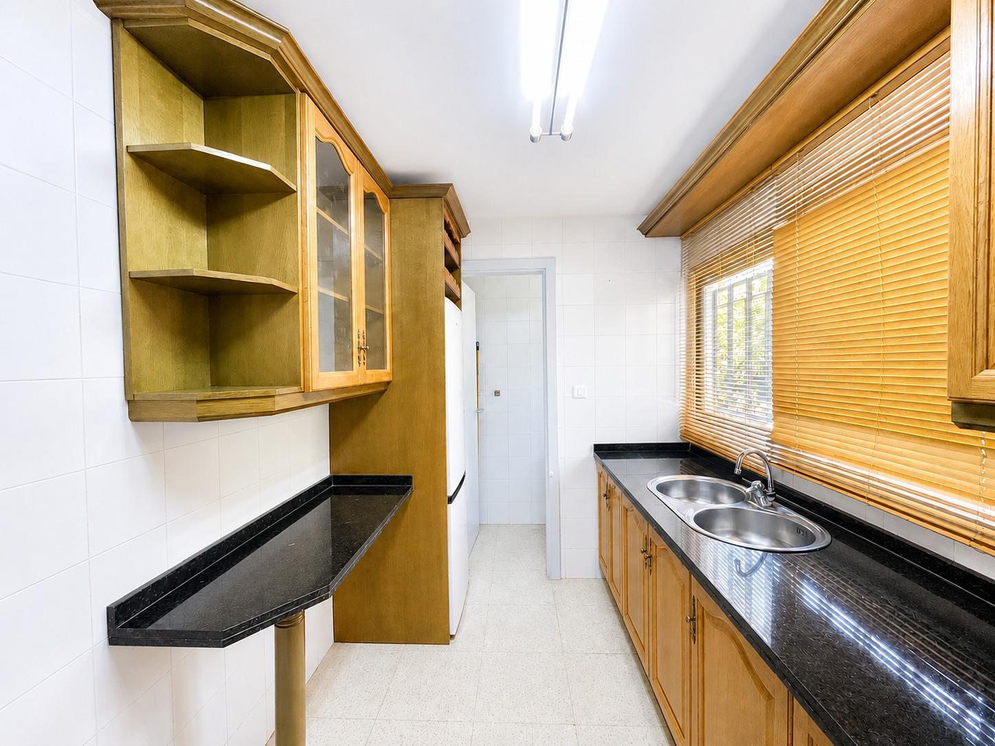 House for Sale in Granada
