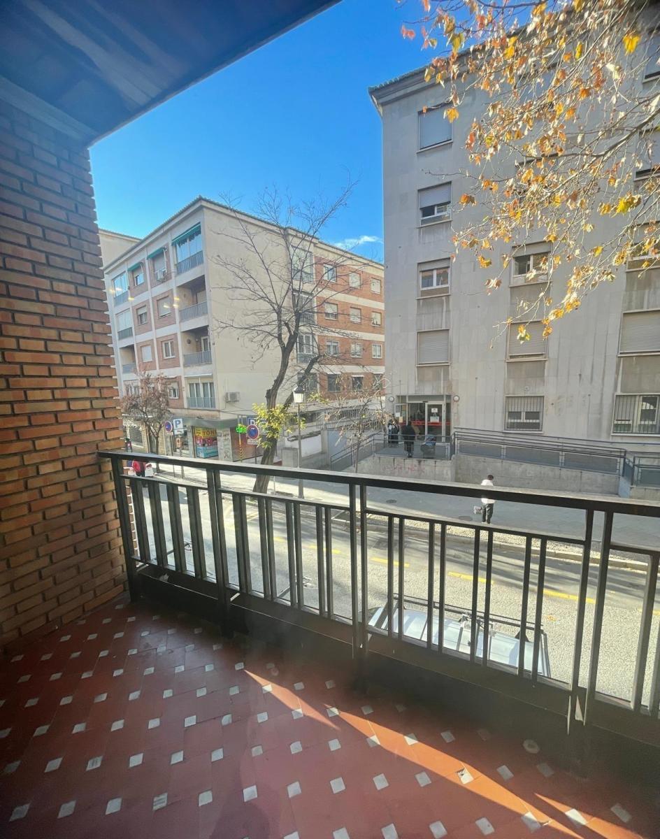 Flat for Sale in Granada