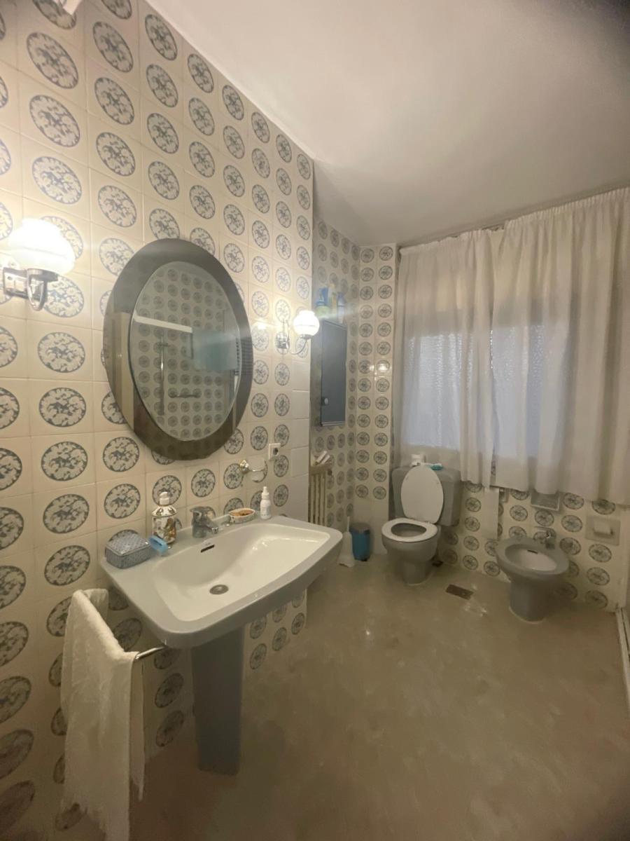 Flat for Sale in Granada