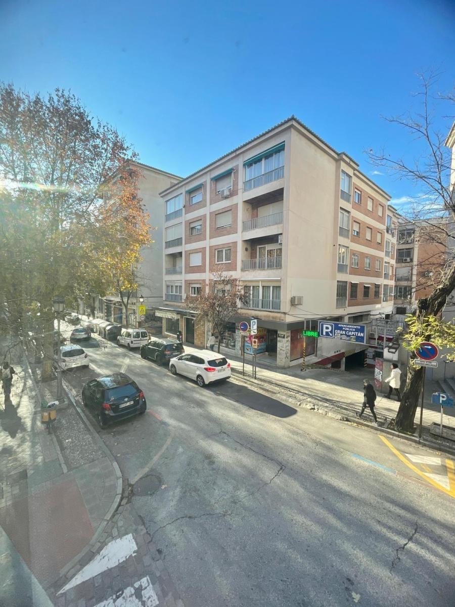 Flat for Sale in Granada