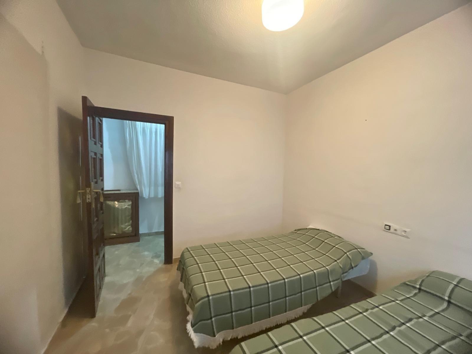 Flat for Sale in Granada