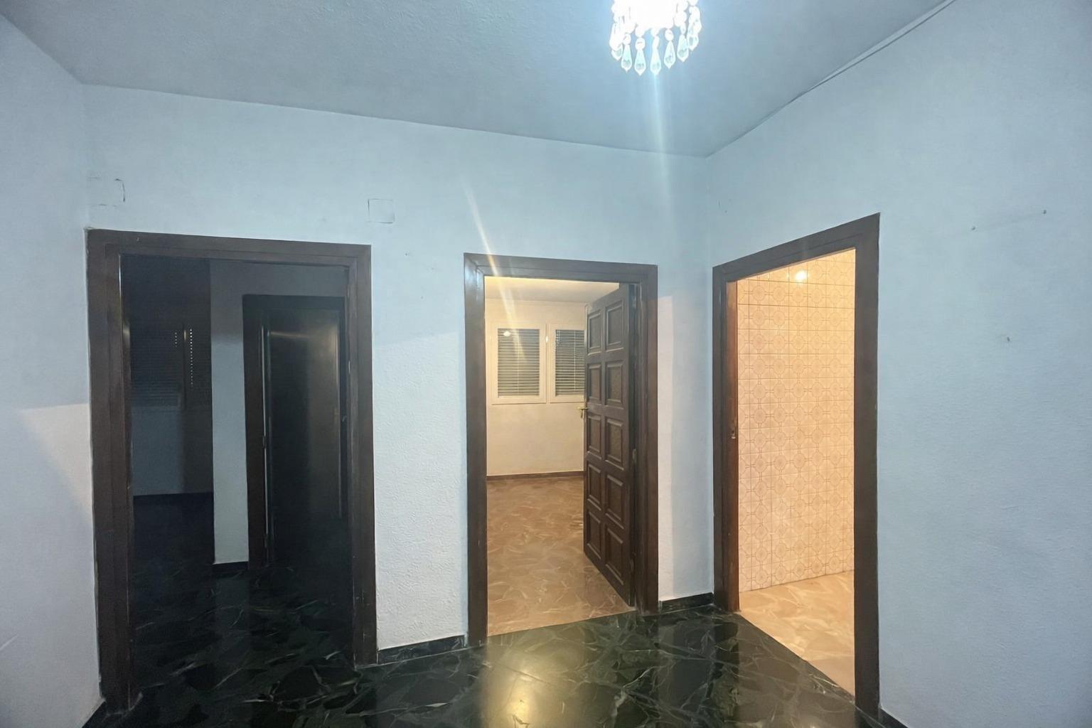Flat for Sale in Granada